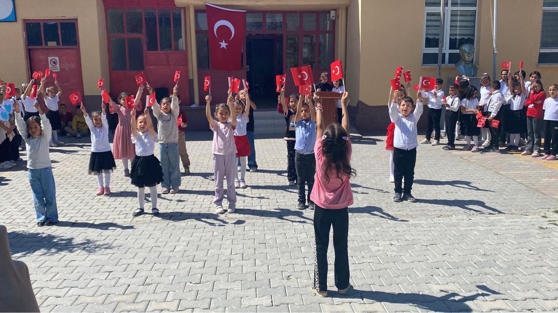 19 Mayıs Bayramımız Kutlu Olsun
